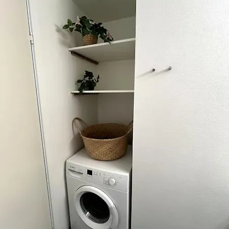 Moderne Lejlighed I Hjertet Af C